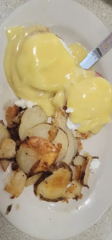 Classic Eggs Benedict