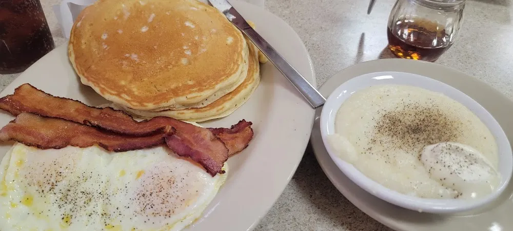 Scrambled Eggs with Bacon and Pancakes